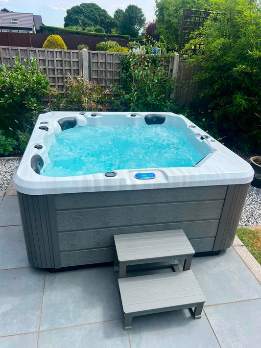 The Happy + Luxury 5 person hot tub