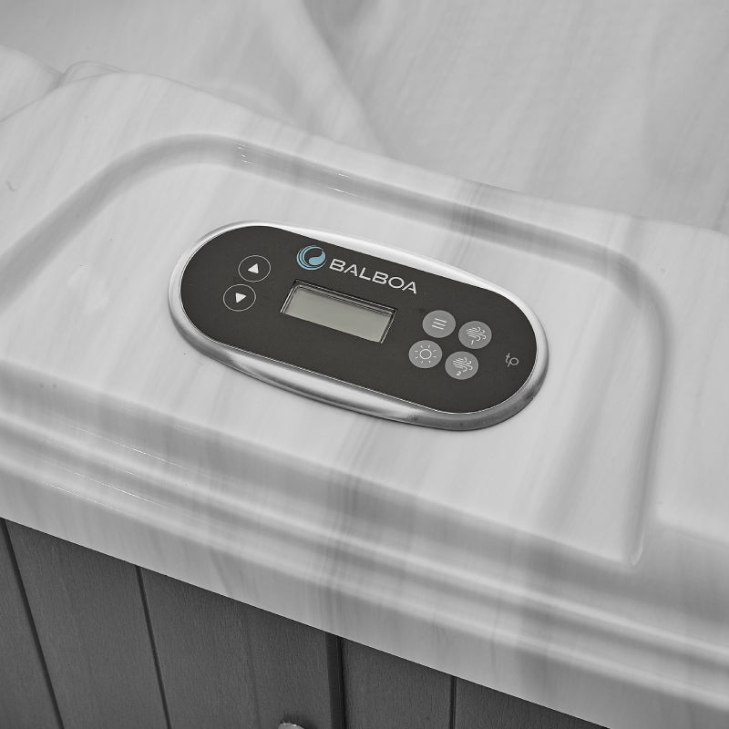 River 5 seater 13amp plug and play hot tub