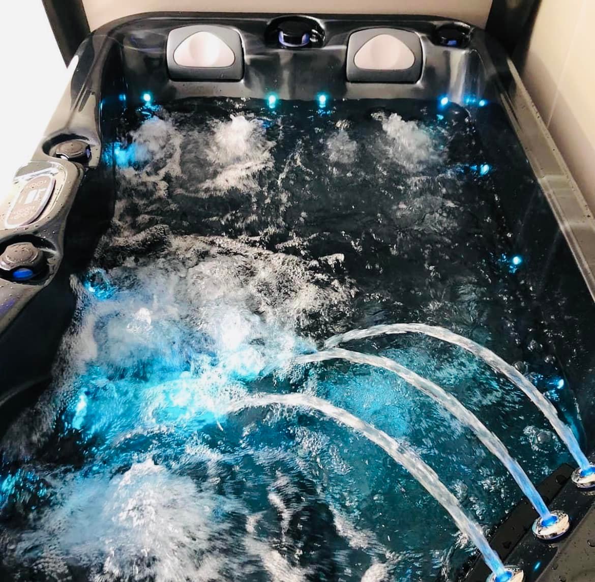 Dual Lounger+ 3 seat