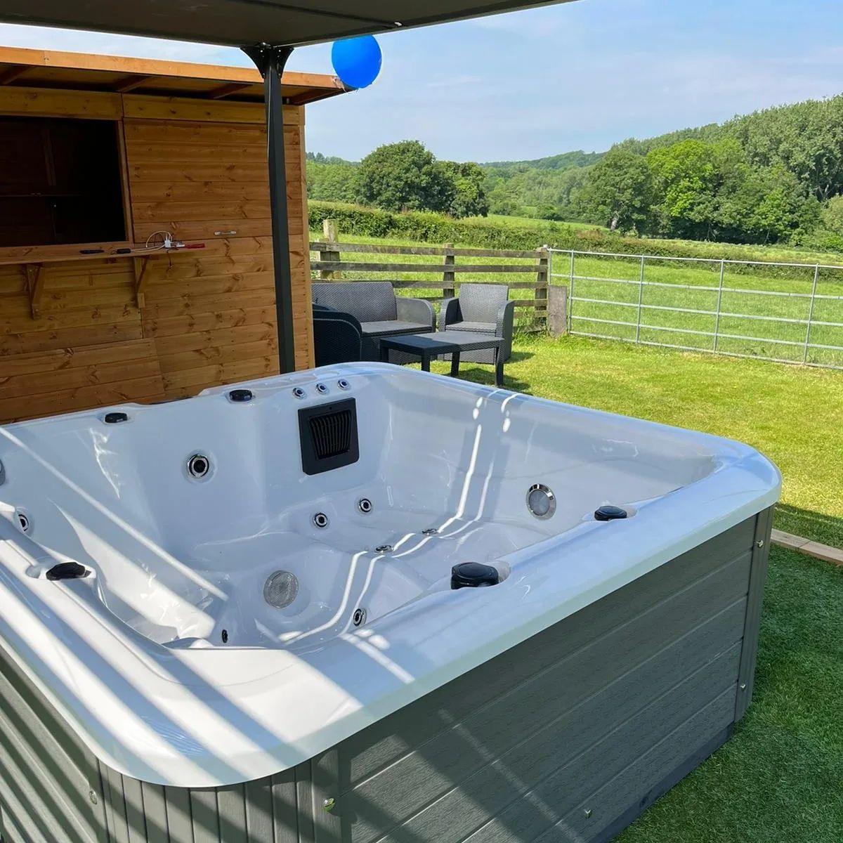 Spritz 6 seater 1 lounger