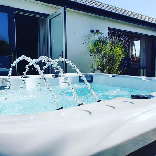 Spritz 6 seater 1 lounger